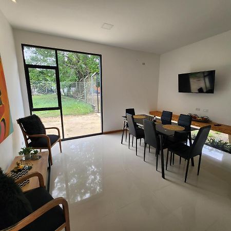 Amazonia Deluxe Lake Condo Leticia Luaran gambar