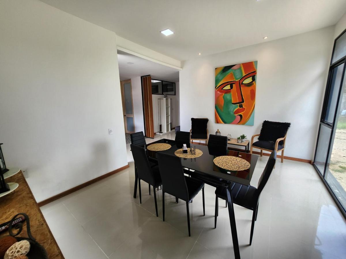 Amazonia Deluxe Lake Condo Leticia Luaran gambar